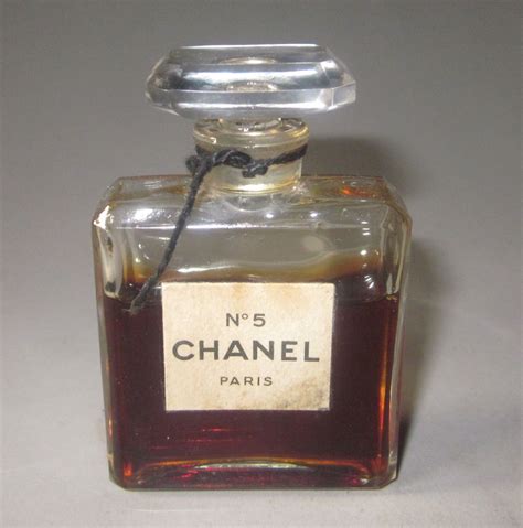 antique bottle of chanel 5|Chanel number 5 fragrantica.